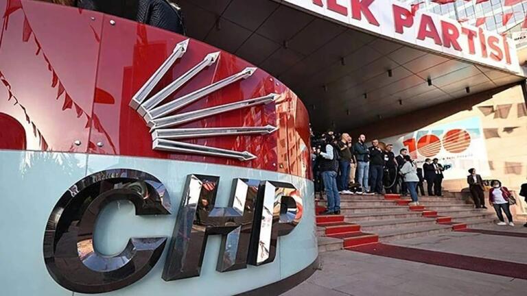 CHP’de 81 il başkanının bildirisine mevcut ve eski vekillerden tepki geldi