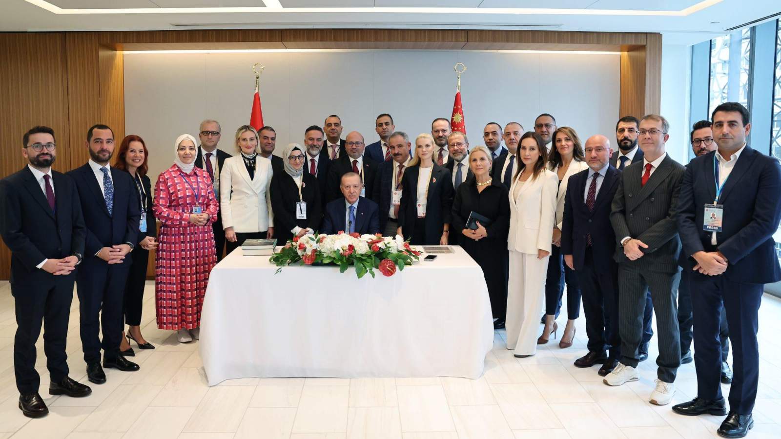 SGK’yı dolandırdığı iddia edilen hastane, Erdoğan’ın ABD gezisine değil gala yemeğine sponsor olmuş!